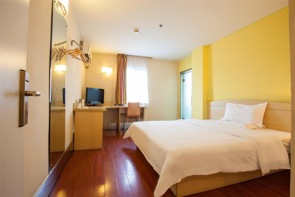 7Days Inn Guangzhou Tianhe Tianpingjia Subway Station Стая снимка