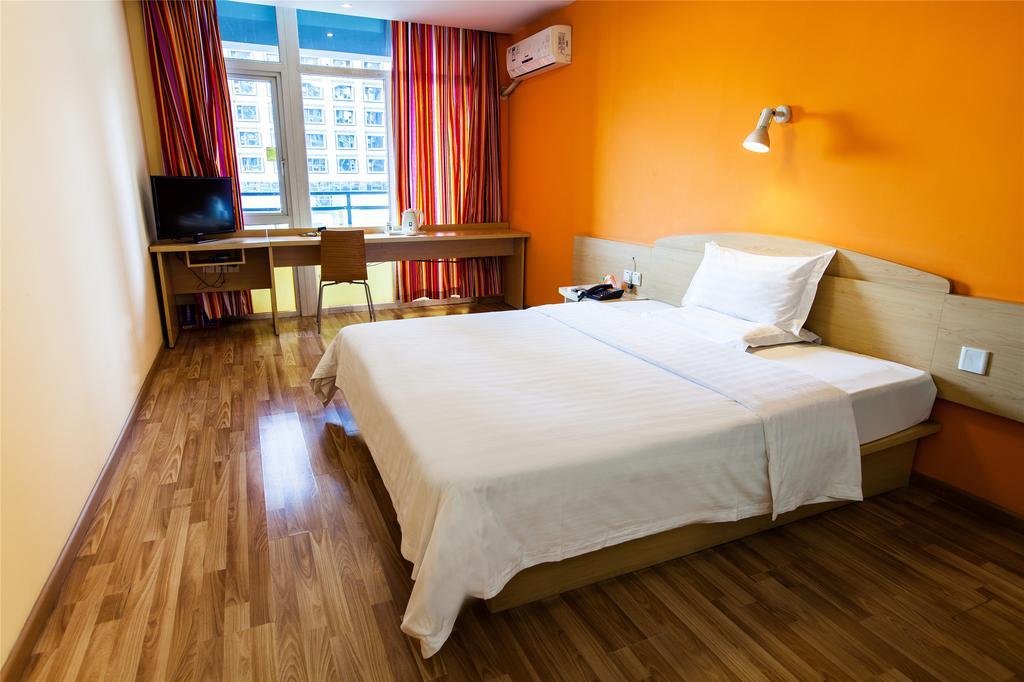 7Days Inn Guangzhou Tianhe Tianpingjia Subway Station Стая снимка